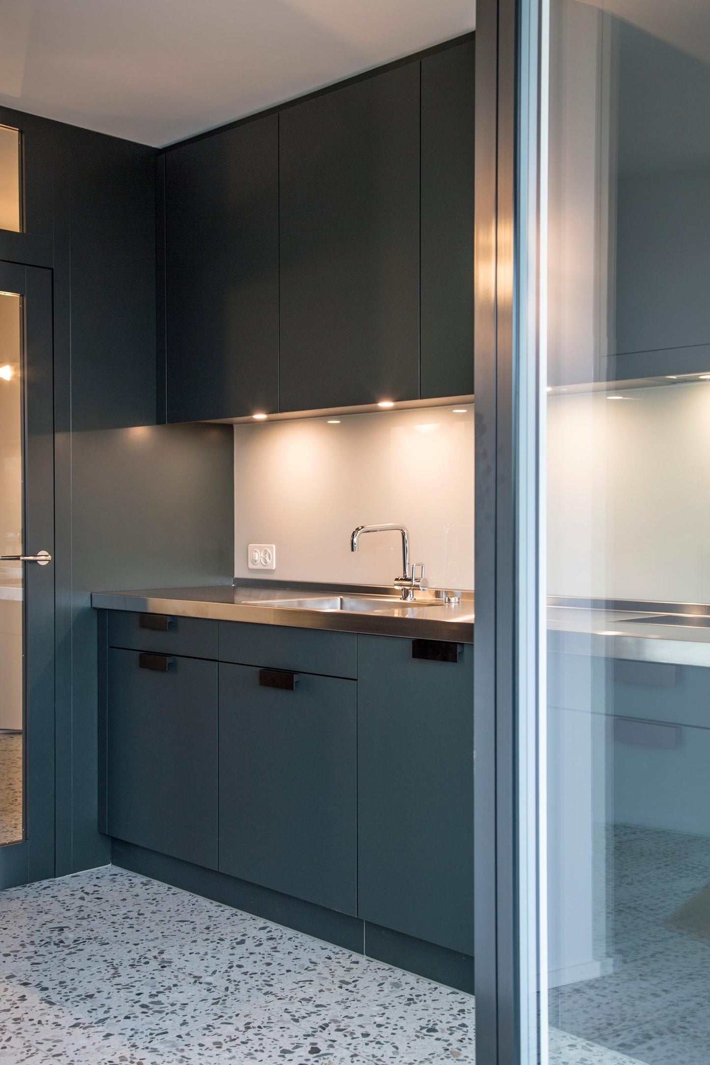 "Erstvermietung Neubau: luxuriöse 3.5-Zimmerwohnung im Wohnpark Buchholzstrasse"